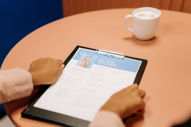 Should You Ever Use a Two-Column Resume?
