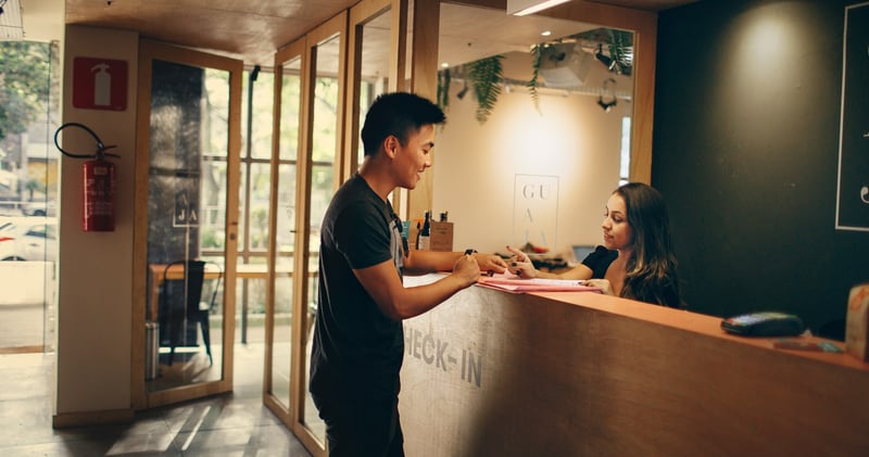Receptionist Salary Ranges: How Much Does a Receptionist Make?